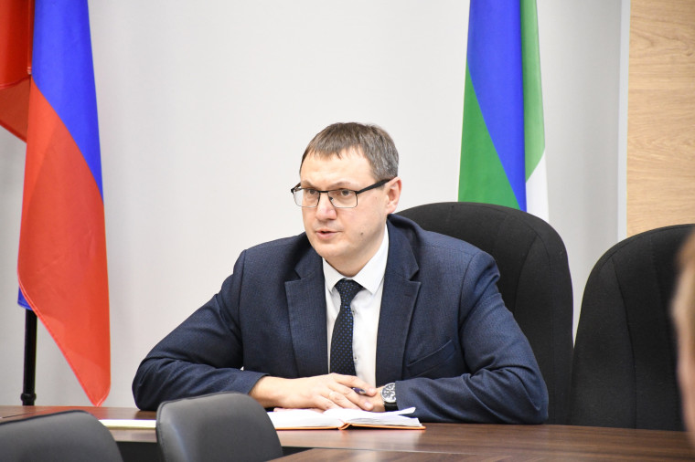 Итоги недели обсудили в рамках оперативного совещания при главе района. Итоги недели обсудили в рамках оперативного совещания при главе района.