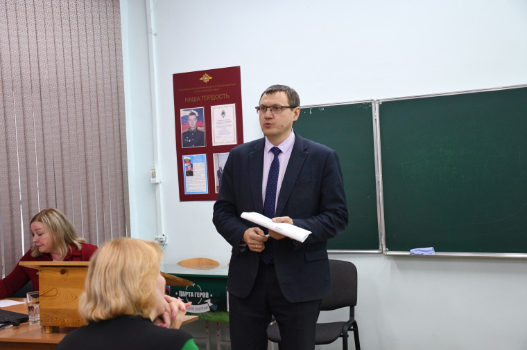 С апреля в Усть-Куломской средней школе начнется капитальный ремонт. Как будет организован образовательный процесс?. С апреля в Усть-Куломской средней школе начнется капитальный ремонт. Как будет организован образовательный процесс?.